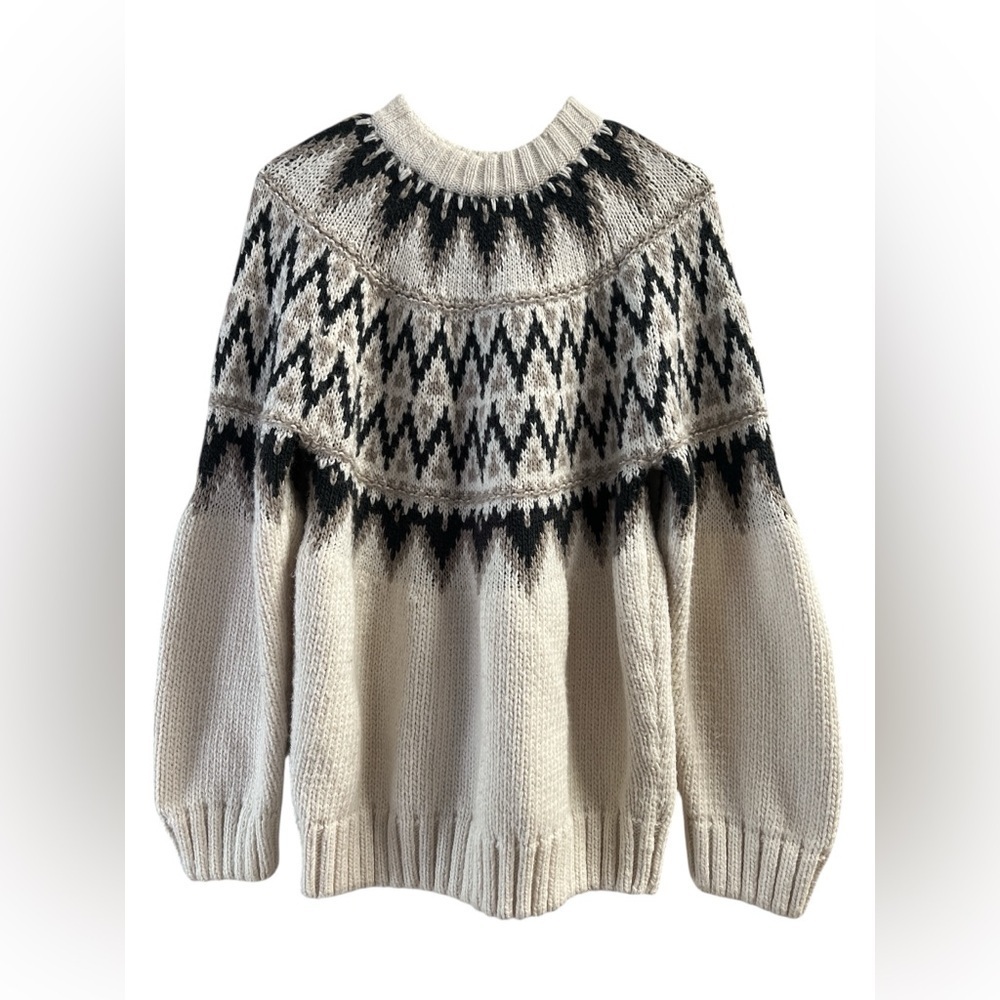 H&M jacquard grey and white knit sweater